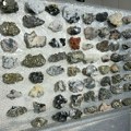Sprečeno krijumčarenje minerala na Horgošu: Vozač autobusa tvrdi da je reč o pošiljci, novčano kažnjen