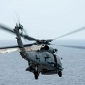 Drama na nebu: Američki helikopter i borbeni avion se srušili u more tokom rutinske operacije