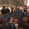 Avion "Er Srbije" sa 267 putnika poleteo iz Dubaija, dolazak u Beograd posle ponoći