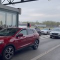 Najveće gužve na graničnom prelazu Batrovci, bez većeg zadržavanja za putnička vozila