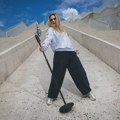 Moćne žene koje sve inspirišu: Izložba "Nesputani glasovi" u Francuskom institutu