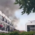 VIDEO: Goreli šupa i deo krova još jednog objekta na Adicama, nema povređenih