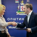 Selaković potpisao ugovor o obnovi Doma kulture u Sivcu