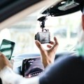 Novi propisi već na snazi: Auto vas bukvalno posmatra, od 7. jula kamere u kabini su obavezne!