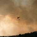 Vetar će značajno pogoršati uslove za gašenje požara, a već odmaže u Srbiji aktivno više desetina, evo gde su najveća žarišta…