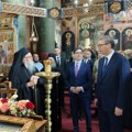 "Svaki put kada dođem u Prohor Pčinjski, sve je lepše": Vučić sa Pendarovskim posetio manastir i poklonio se moštima