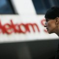 Tepić: Telekom je pojeo svoju vrednost, sada planira da proda i stubove u celom regionu, nemaju za osnovno poslovanje