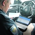 Policija zaustavila BMW zbog brze vožnje, a onda je usledio šok: Dečak (14) divljao automobilom 113 na sat, a otac sedeo…