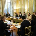 "Rad, rad i samo rad" Novi francuski premijer održao prvi sastanak kabineta (Foto)