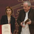 Književnici Dragani Mladenović uručena nagrada “Dušan Radović” za knjigu poezije za decu “Kad stvari poljude”