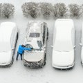 Mnogi na ovaj način nesvesno uništavaju auto: Da li je bolje pričekati da se motor zagreje ili krenuti odmah?