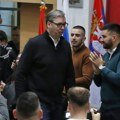 Vučićeva „kontrola štete“: Sa mladim naprednjacima o studentskoj pobuni i Vesiću