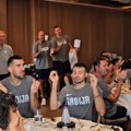 VIDEO Košarkaši Srbije zapevali uglas zbog rođendana saigrača, usledilo i iznenađenje