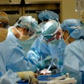 Desetine hiljada ljudi čeka na operacije u Srbiji
