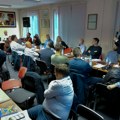 Predstavnici Elektroprivrede i Elektrodistribucije Srbije sa privrednicima Zapadnobačkog okruga