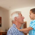 Ljudi gube i do 5 centimetara u visini s godinama: Granica između prirodnog smanjenja i znaka za uzbunu