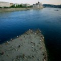 Nizak vodostaj Dunava kod Budimpešte otkrio ostatke nemačkih vojnika i opreme iz Drugog svetskog rata