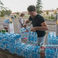Zrenjaninci ponovo pokazali solidarnost: Pomoć za ljude koji se bore sa vatrom u Deliblatskoj peščari Zrenjaninci pokazali…