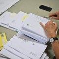 Švedski mediji: Opozicija levog centra pobedila je vladajući desničarski blok sa veoma malom razlikom