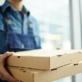 Nova pravila za dostavu hrane Bez hemikalija i u kartonskim kutijama