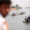 Autobus sleteo s trajekta u reku Nil: Tragedija u Egiptu: Najmanje 10 osoba poginulo, među njima i deca (foto)