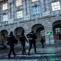 Tri osobe povređene nožem u Pragu, napadač uhapšen