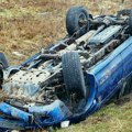 Auto sleteo sa puta i završio zgužvan kao konzerva - pravi šok nastupio kada su pogledali unutra: "Kako je ovo moguće!?"