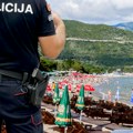 Otkriveno šta je prethodilo krvoproliću u Budvi: Ubio rođenog brata i njegovog sina, pa sa pištoljem u rukama čekao policiju…