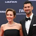 Novakova supruga nije ni mala, ni mršava, kao što se misli: Ovoliko je visoka i teška Jelena
