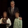 Unuka halida bešlića rasplakala celu salu: "Mama nam nije rekla, ali znali smo, ćutali smo"