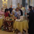 Reka vernika pred Hramom Svetog Save – kako se pokloniti Pojasu Presvete Bogorodice