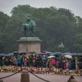 Desetine hiljada ljudi oplakuju kralja Haralda V u Oslu
