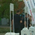 Studenti najavili doček kod Narodnog pozorišta u Nišu, SNS potom tu postavio štandove