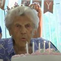 Upoznajte najstariju osobu na svetu! Etel ima 115 godina, živi život punim plućima, a ovo je njena tajna dugovečnosti! "Ne…