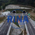 Mogli smo umesto potpuno da zatvaramo svaki dan po 15 minuta, ali bi to trajalo u nedogled: Oglasili se stručnjaci koji rade…