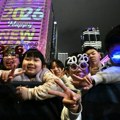 Nova godina u Hongkongu dočekana bez tradicionalnog vatrometa zbog tragičnog požara u novembru