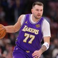 Luka Dončić razmontirao Bulse! Brutalna partija slovenačkog asa protiv Čikaga! (video)