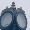 Za deset dana ostao bez svrhe: Sat na Trgu republike simbol Beograda ili SNS