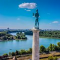 Beograd pokušava da uspostavi ravnotežu između uličnog nezadovoljstva, zahteva iz Brisela i unutrašnjih previranja