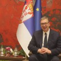 Vučić: Čarter let za Tivat organizovao neko iz mog okruženja