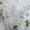 Temperatura pala za skoro deset stepeni! Jako nevreme pokosilo komšiluk: Nebo je u sekundi pocrnelo, a onda je usledila snažna…