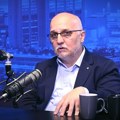 "Sumnja se na pozivanje na nasilnu promenu ustavnog uređenja" oglasilo se tužilaštvo nakon informativnog razgovora sa…