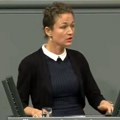 „Među privedenima su bile žene i otac odvojen od malog deteta”: Nemačka političarka o hapšenju Srba na Gazimestanu: Kakvu…