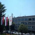 „Bio je to njegov vapaj za pomoć“ potresno svedočenje majke pritvorenika koji je hteo da skoči s krova zgrade: Trpeo je…