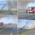 Prvi snimak udesa na auto-putu Sremska Mitrovica - Ruma: Dramatični prizori, iz kamiona još uvek kulja gust crni dim (video)