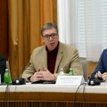 Prisustvuje i predsednik države: Vučić se obraća na sednici Vlade Srbije (video)