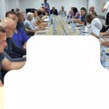POČELA KONSTUTATIVNA SEDNICA U KOSJERIĆU - (FOTO VIDEO) PRATITE IZ MINUTA U MINUT