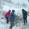 Vanredna situacija na snazi! Više od 4.000 domaćinstava u ovom delu Srbije u mraku: Sneg napravio kolaps