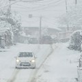 Obustavljen teretni saobraćaj: Obilne snežne padavine drastično otežavaju vožnju u Republici Srpskoj, zastoji i kolone na…