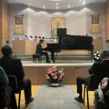 Emeljanov održao koncert u Svetosavskom domu u Nišu – „pijanista i publika u savršenoj simfoniji“